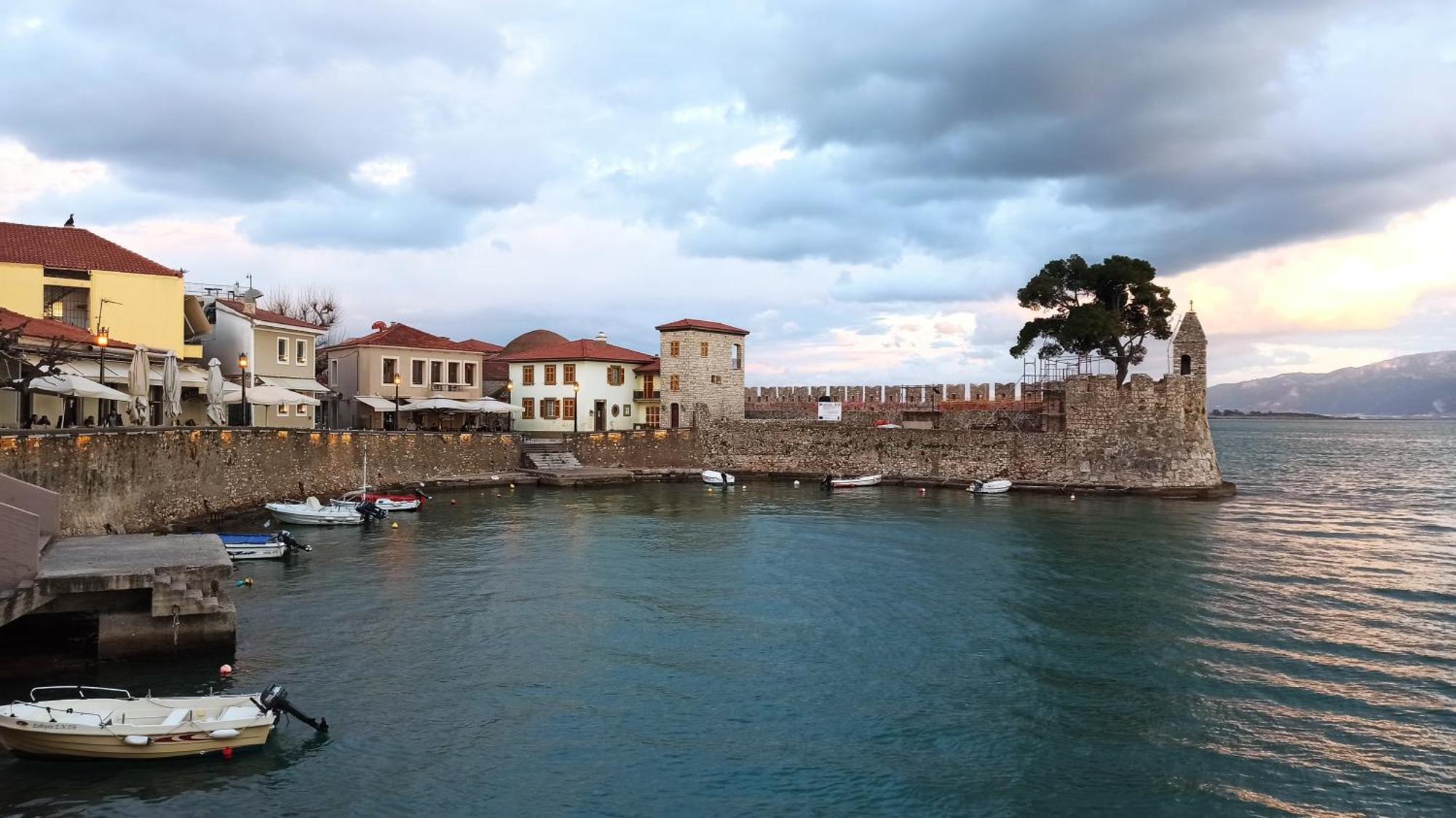 Nafpaktos Cottage By The Sea For Travelers And Dreamers! 외부 사진